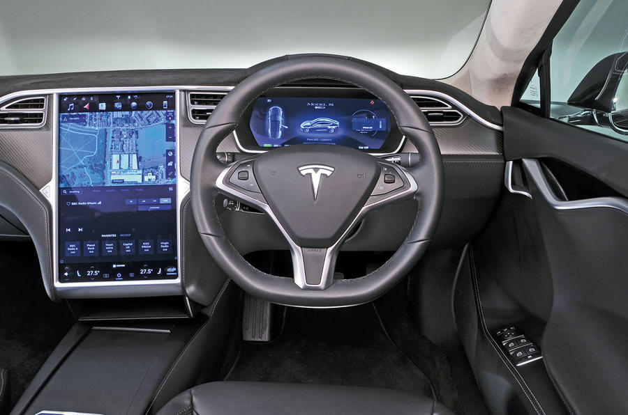 tesla-model-s-95d-dashboard